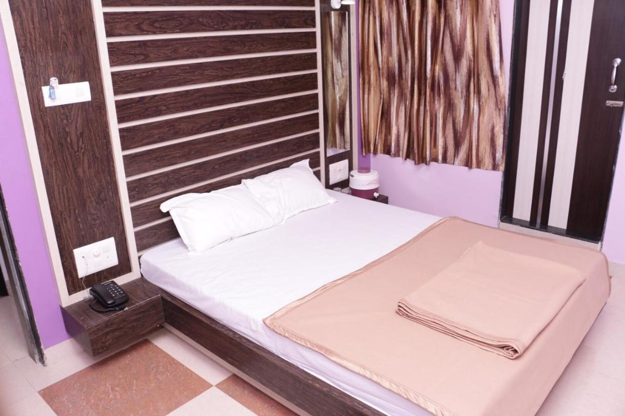 Golden Paying Guest House Diu Bagian luar foto